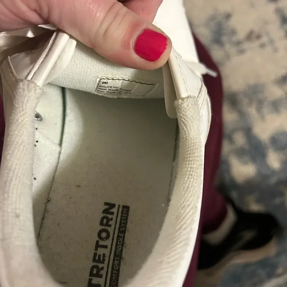 Tretorn Women's White Athletic Shoes - Picture 6 of 6